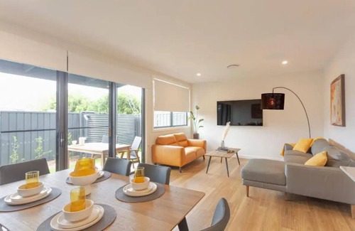 New Lambton Maison | Three Bedroom Townhouse