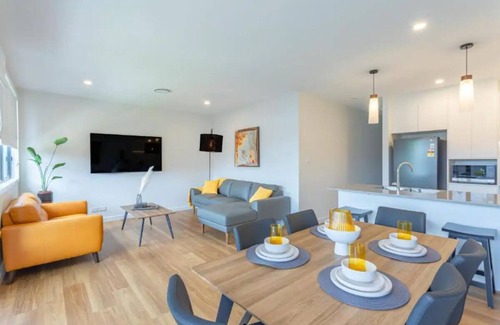 New Lambton Maison | Three Bedroom Townhouse