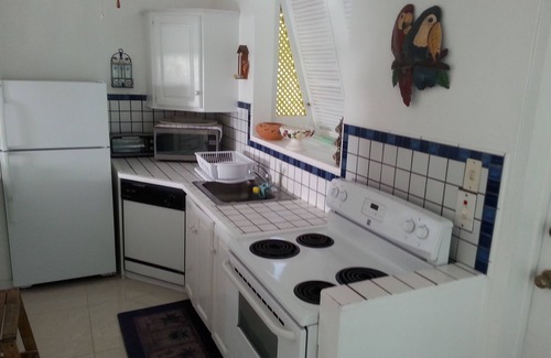 Black Rock Villa | Trois chambres avec 3 salles de bains et demi, Tobago Villa avec vue panoramique sur la mer