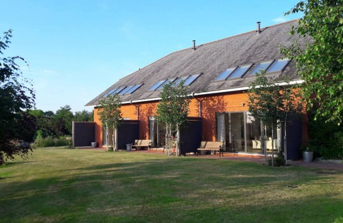 Clyst St Mary Cottage | Three cottages sleeping 18 guest