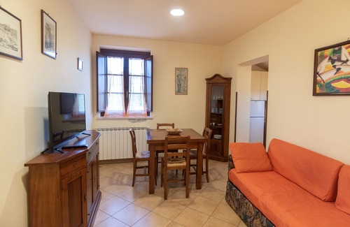 Assisi Appartement | Three-room apartment with pool - Ginestra