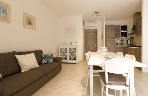 Palau Appartement | PALAU APPARTEMENT NOUVEAU! PROCHE DE LA PLAGE ET DU CENTRE. RESIDENCE AVEC PISCINE!