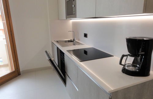 Bibione Lido dei Pini Appartement | Three-room renovated apartment in beachfront condominium