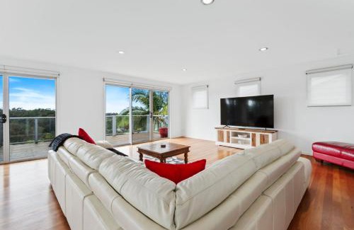 Long Beach Maison | Three Sisters at Long Beach