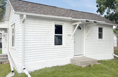 Elm Creek Maison | Three Sisters' Place