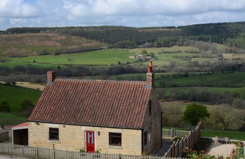 Easterside Cottage | Threp'nybit Cottage, Helmsley, North York Moors