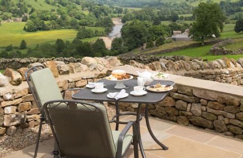 Worton Maison | Throstle Nest House