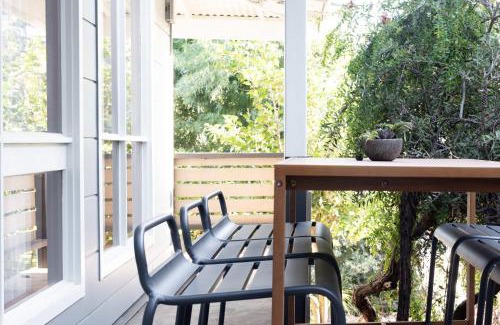 West Launceston Maison | Thrower Cottage: Gateway to the Cataract Gorge