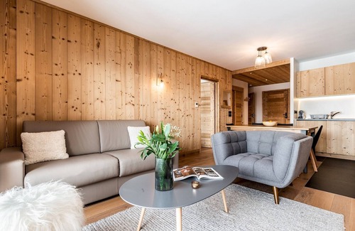 Cognet Appartement | THUJA - Modern Apartment in Luxury Residence