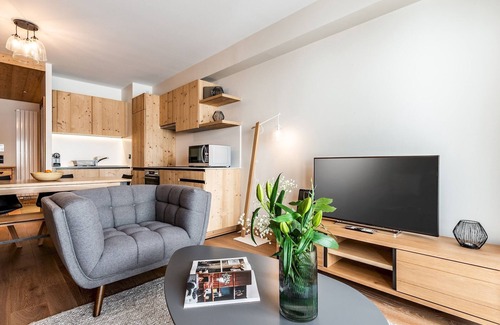 Cognet Appartement | THUJA - Modern Apartment in Luxury Residence