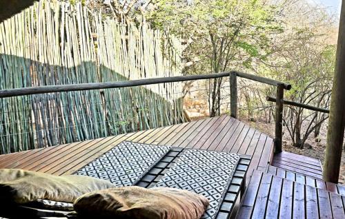 Leeupoort Autre | Thulani