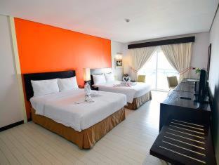 San Fernando Station Balnéaire | Thunderbird Resorts - Poro Point
