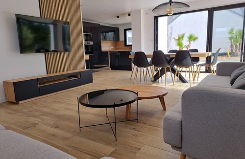 Beg-Meil Maison | TI TEVENN, piscine chauffée, à 300m des plages et commerces