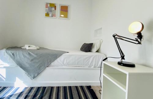 Fuseta Maison | Tia Anica House I - apartment with terrace in central Fuseta beach village