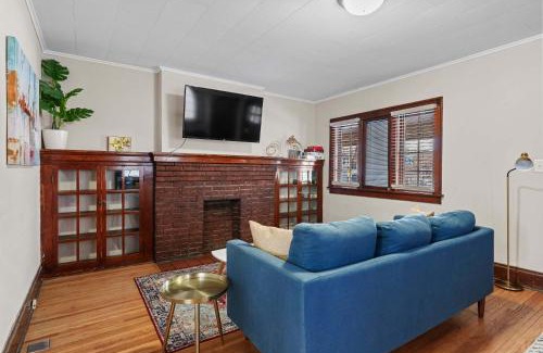 Clintonville Maison | Tibet Twins Suites For 12