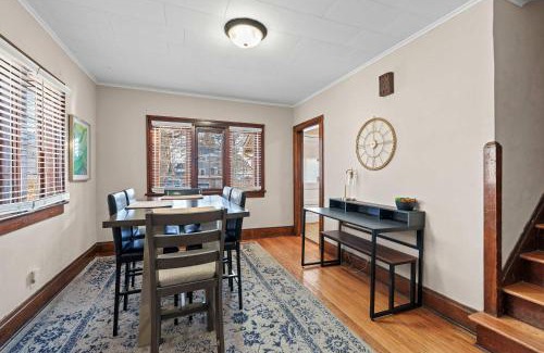 Clintonville Maison | Tibet Twins Suites For 12