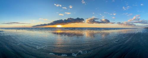 Ocean Shores Chalet De Ski | Tidal House #7