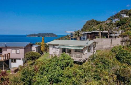 Tairua Maison | Tideview Cottage - Incredible Views - Tairua