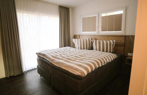 Strohen Appartement | Tierpark Entdeckerhäuser