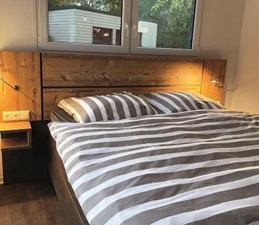 Strohen Appartement | Tierpark Entdeckerhäuser