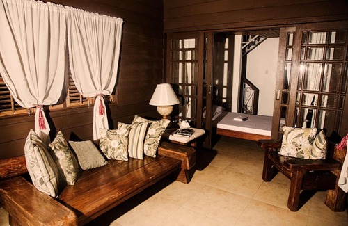 Los Banos Hôtel | Tierra de Lago