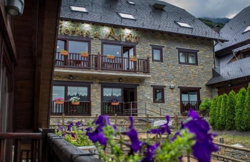 Betlan Hôtel | Tierras De Arán