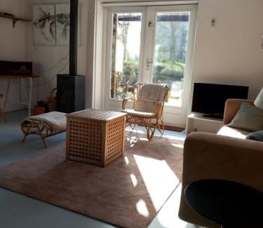 Zierikzee Maison | TIJ Tiny house aan het getijdewater in Zierikzee