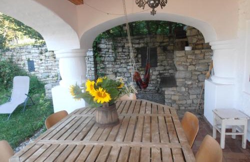 Monoszlo Maison | Tik hegyi ház