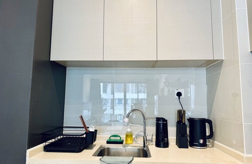 Central District Copropriété | Timber Lounge - 2BR Pool View Forest Haven