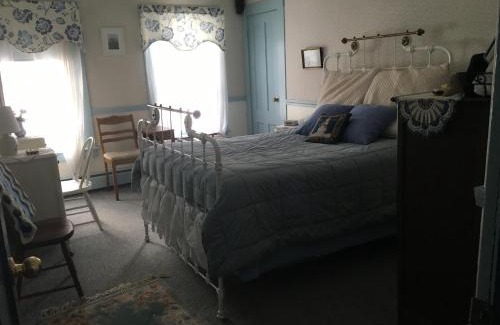 Hollis Lit Et Petit-Déjeuner | Timber Post Bed & Breakfast