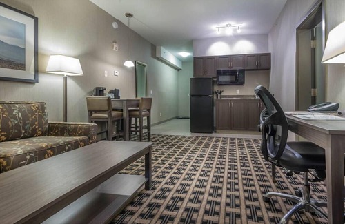 Fox Creek Hôtel | Timber Ridge Inn and Suites