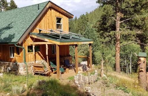 Pine Cabine | Timber Valley Cabin Off grid refuge isolé, à environ une heure de Denver
