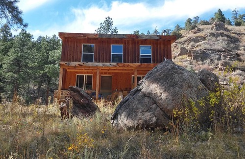 Pine Cabine | Timber Valley Cabin Off grid refuge isolé, à environ une heure de Denver