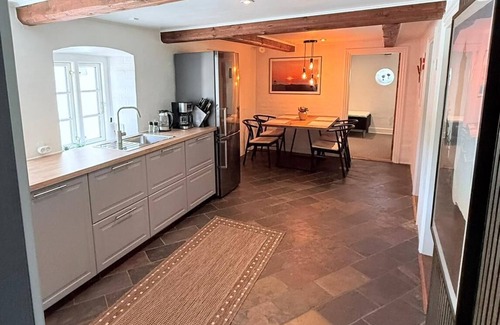 Esbjerg Municipality Appartement | Time out in the 400-year-old farm