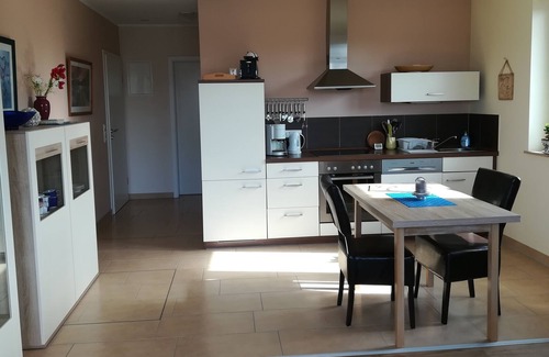 Retschow Appartement | avec offres de détente et nuit dans un lit à eau dans une idylle rurale