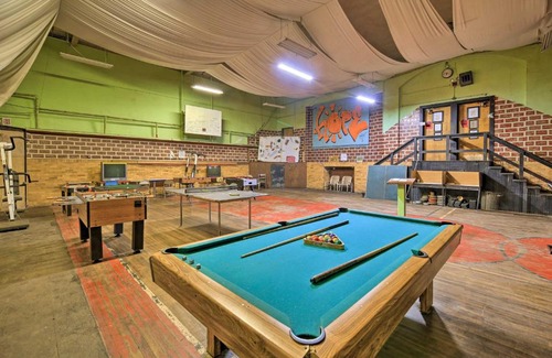 Wilcoe Appartement | Timeless Gary Studio, ATV Trails On-Site!