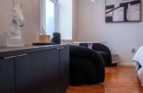 Corydon Maison | Timeless Prestine