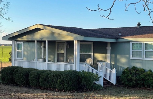 Vienna Maison | Times Past Ranch House with Ramp and Kid/Pet Friendly