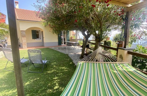 Moneglia Maison | TINA HOUSE "The Oleander"