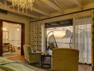 Redhill Cabine | Tintswalo Atlantic
