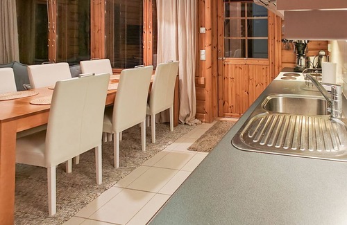 Tahkovuori Maison | Tinttityy by Interhome
