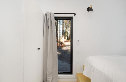 Wiscasset Maison | Tiny A-Frame Romantic Getaway