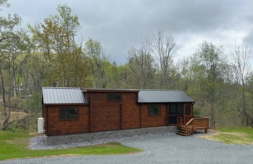 Hensonville Cabine | Tiny Cabin #1 by Windham NY Escape 'Catskill Gem'