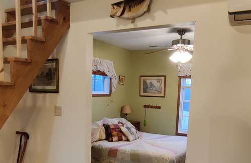 Port Royal Autre | Tiny Farm House in Amish Country