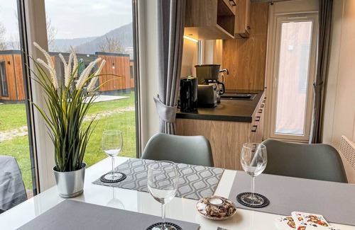 Riedenburg Maison | Tiny Haus Christas Angler-Oase by Interhome