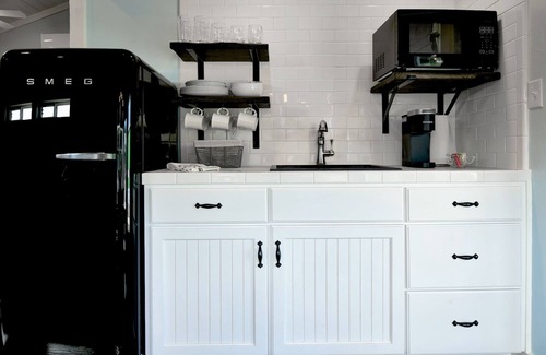 Johnson City Maison | Tiny House Living dans le Texas Hill Country - La Casita bleue à Caballo Creek