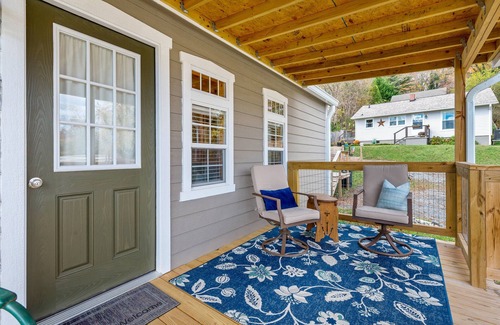 Old Fort Maison | Tiny Home-Mary Ida's Place - walkable location