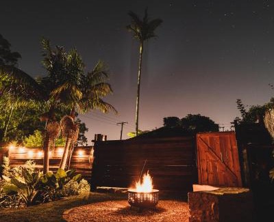 Cardiff South Maison | Tiny home, Outdoor bath, Infrared Sauna, Fire pit