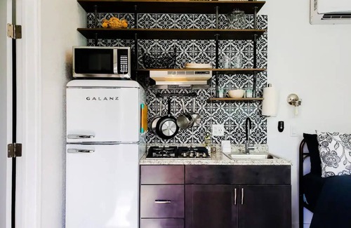 Estrella Maison | Tiny Home with Wi-Fi 3 mi. from Downtown Phoenix