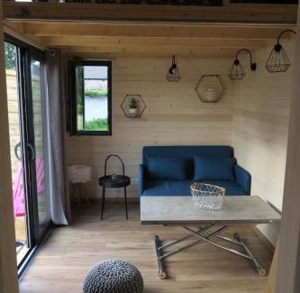 Yzernay Chalet De Ski | Tiny House à 30 min du Puy du Fou jusqu'à 6 personnes